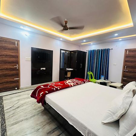 Hotel Pink Paradise Gorakhpur Luaran gambar